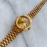Rolex Lady-Datejust 6927 (1976) - Champagne dial 26 mm Yellow Gold case (2/8)