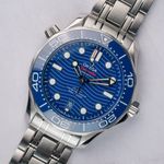 Omega Seamaster Diver 300 M 210.30.42.20.03.001 (2020) - Blue dial 42 mm Steel case (2/7)