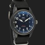 IWC Pilot IW326901 (2020) - Black dial 41 mm Ceramic case (4/8)