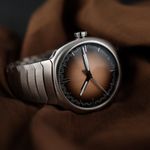 H. Moser & Cie. Unknown 6200-1207 - (5/8)