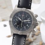 Breitling Avenger E13360 - (3/8)