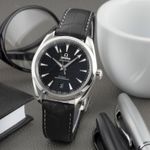 Omega Seamaster Aqua Terra 220.13.38.20.01.001 (Unknown (random serial)) - Black dial 38 mm Steel case (1/8)