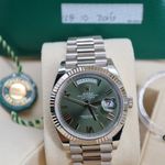 Rolex Day-Date 40 228239 (2016) - Green dial 40 mm White Gold case (1/5)