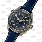 Omega Seamaster Planet Ocean 232.92.38.20.03.001 (2021) - Blue dial 38 mm Titanium case (5/8)