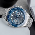 Omega Seamaster Diver 300 M 210.30.44.51.06.001 (Unknown (random serial)) - Grey dial 44 mm Steel case (2/8)