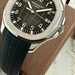 Patek Philippe Aquanaut 5167 (2011) - Zwart wijzerplaat 41mm Staal (8/8)