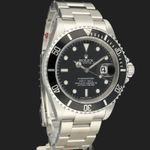 Rolex Submariner Date 16610 (2007) - Black dial 40 mm Steel case (4/8)