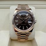 Rolex Day-Date 40 228235 (2023) - 40mm Roségoud (3/8)