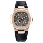 Patek Philippe Nautilus 5712G-001 (2015) - 40mm Witgoud (2/2)