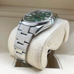 Rolex Oyster Perpetual 41 124300 (2024) - Green dial 41 mm Steel case (6/8)
