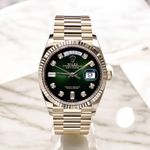 Rolex Day-Date 36 128238 (2022) - Orange dial 36 mm Yellow Gold case (5/7)