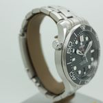 Omega Seamaster Diver 300 M 210.30.42.20.01.001 (2024) - Black dial 42 mm Steel case (4/8)