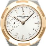 Vacheron Constantin Overseas 2300V/000M-B400 (2018) - Zilver wijzerplaat 38mm Staal (2/4)