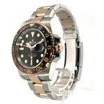 Rolex GMT-Master II 126711CHNR (2023) - Black dial 40 mm Gold/Steel case (3/8)