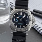 Panerai Luminor Submersible PAM01229 (2022) - 44mm Staal (1/8)