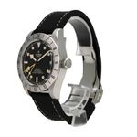Tudor Black Bay 79470 (2022) - Black dial 39 mm Steel case (3/8)