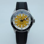 Breitling Superocean 42 A17375211I1S1 (2023) - Geel wijzerplaat 42mm Staal (2/8)