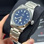 Tudor Black Bay 41 79540-0004 - (8/8)