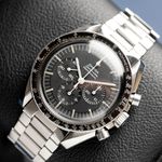 Omega Speedmaster Professional Moonwatch 310.30.42.50.01.001 (1967) - Black dial 42 mm Steel case (2/8)