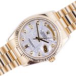 Rolex Day-Date 36 118238 (2004) - Silver dial 36 mm Yellow Gold case (1/8)