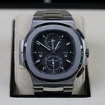 Patek Philippe Nautilus 5990 (2018) - Black dial 41 mm Steel case (6/8)