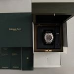 Audemars Piguet Royal Oak Offshore Diver 15720ST.OO.A009CA.01 - (3/14)