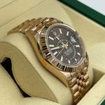 Rolex Sky-Dweller 336935 - (6/10)
