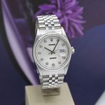 Rolex Datejust 36 16234 (2002) - Silver dial 36 mm Steel case (6/8)