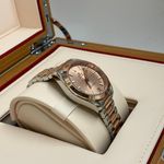 Omega Seamaster Aqua Terra 220.20.34.20.10.001 (2025) - Pink dial 34 mm Gold/Steel case (4/7)