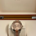 Omega Seamaster Aqua Terra 220.20.34.20.10.001 (2025) - Pink dial 34 mm Gold/Steel case (6/7)