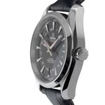 Omega Seamaster Aqua Terra 231.13.43.22.01.001 (Unknown (random serial)) - Black dial 43 mm Steel case (6/8)