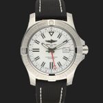 Breitling Avenger A32397 (2024) - Silver dial 43 mm Steel case (3/8)