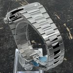 Patek Philippe Nautilus 5990/1A-011 (2025) - Blue dial 41 mm Steel case (7/8)