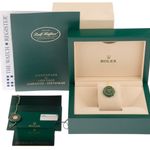 Rolex Air-King 126900 (2022) - Black dial 40 mm Steel case (2/8)