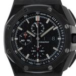 Audemars Piguet Royal Oak Offshore Chronograph 26400AU.OO.A002CA.01 (2013) - Zwart wijzerplaat 44mm Carbon (2/8)