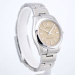Rolex Oyster Perpetual 34 124200 (2025) - Beige dial 34 mm Steel case (8/8)