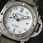 Panerai Luminor Submersible PAM02223 - (2/8)
