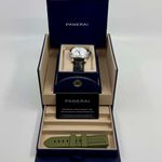 Panerai Luminor Marina PAM01371 (2026) - White dial 40 mm Steel case (4/8)