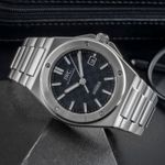 IWC Ingenieur Automatic IW328901 (Onbekend (willekeurig serienummer)) - Zwart wijzerplaat 40mm Staal (2/8)