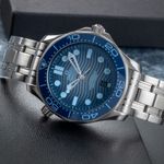 Omega Seamaster Diver 300 M 210.30.42.20.03.003 - (2/8)