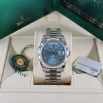 Rolex Day-Date 40 228236 (2024) - Blauw wijzerplaat 40mm Platina (8/8)