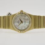 Omega Constellation Quartz 895.1201 (1995) - Pearl dial 26 mm Yellow Gold case (2/4)