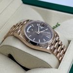 Rolex Day-Date 40 228235 (2024) - Bruin wijzerplaat 40mm Roségoud (6/8)