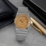 Omega Constellation 396.1076 (1982) - Silver dial 33 mm Steel case (1/8)