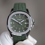 Patek Philippe Aquanaut 5267/200A (2024) - Groen wijzerplaat 39mm Staal (3/4)