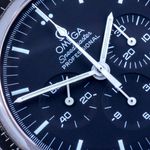 Omega Speedmaster Professional Moonwatch 3573.50.00 (2005) - Black dial 42 mm Steel case (2/7)