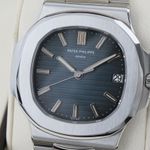 Patek Philippe Nautilus 5711/1A (2007) - Blue dial 40 mm Steel case (3/8)