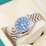 Rolex Datejust 36 126231 (Onbekend (willekeurig serienummer)) - Zwart wijzerplaat 36mm Goud/Staal (2/8)