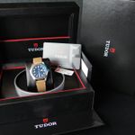 Tudor Black Bay 32 79580 (2024) - Blauw wijzerplaat 32mm Staal (8/8)