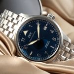 IWC Pilot Mark IW325312 (Onbekend (willekeurig serienummer)) - Zwart wijzerplaat 38mm Staal (2/8)